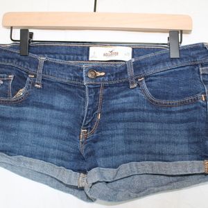 Hollister women's shorts